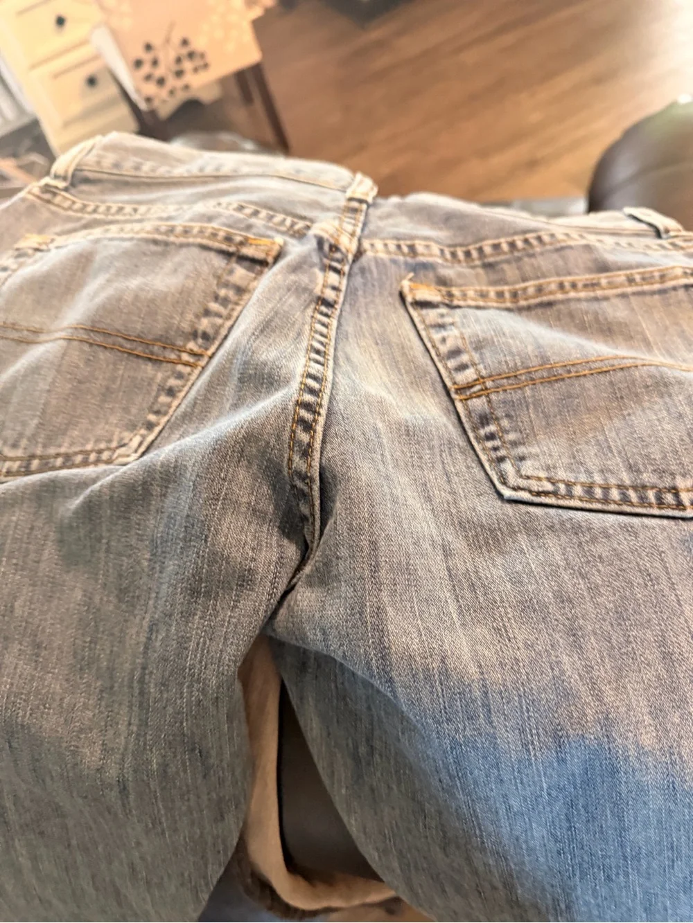 Men’s urban pipeline Straight-Leg Jeans in Blue Denim Regular Fit .